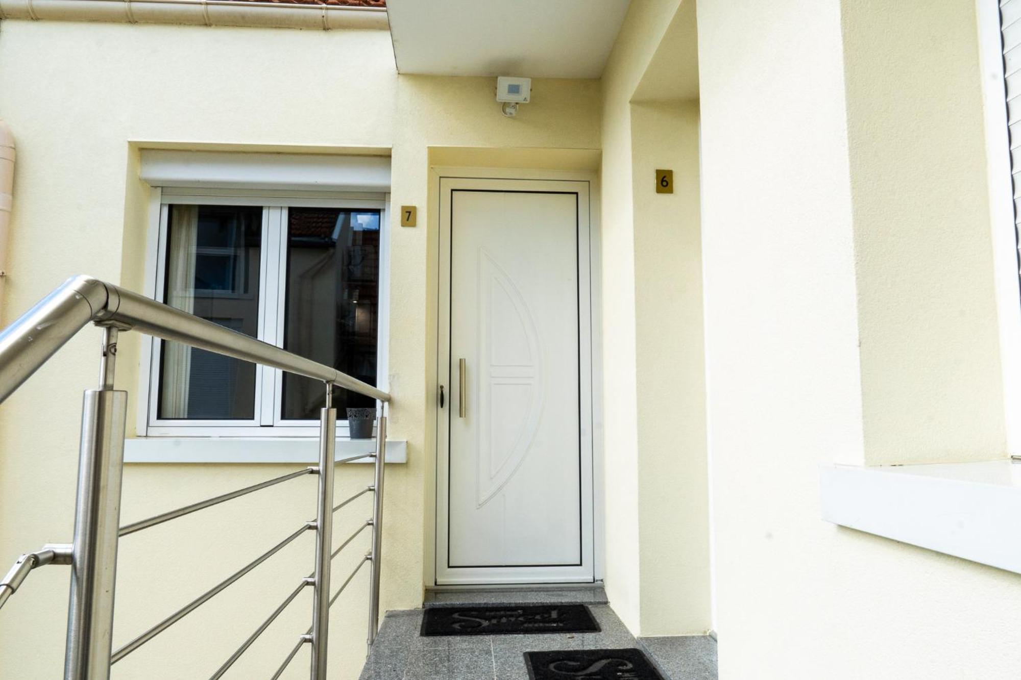 A L'Ombre Du Pin "7" - Spacious T3 Duplex Near Disneyland And Paris, 1-6 Guests Le Pin  Екстериор снимка